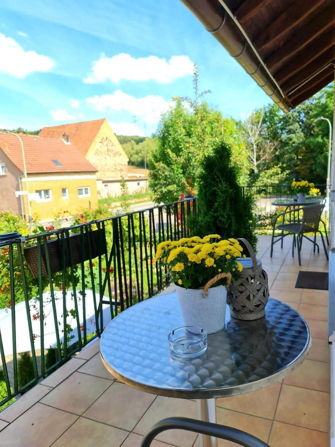 Pension Villaggio Mertesheim Екстериор снимка