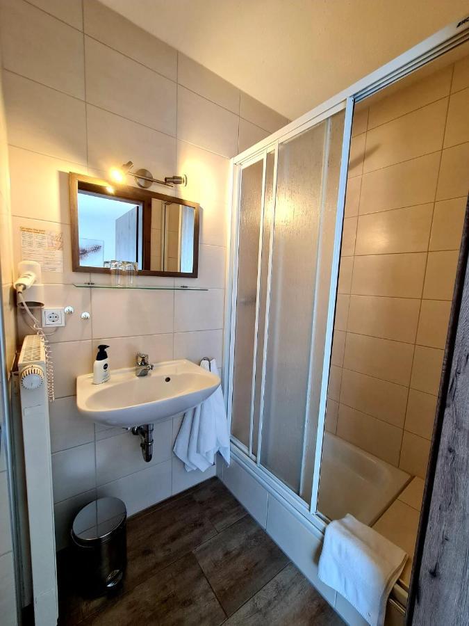 Pension Villaggio Mertesheim Екстериор снимка